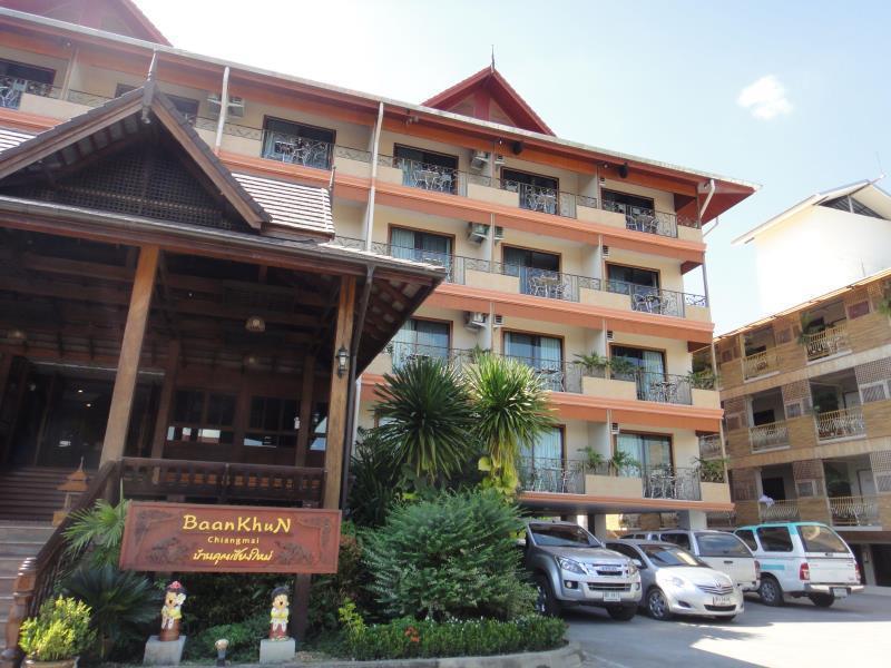 Baankhun Chiang Mai Hotel מראה חיצוני תמונה