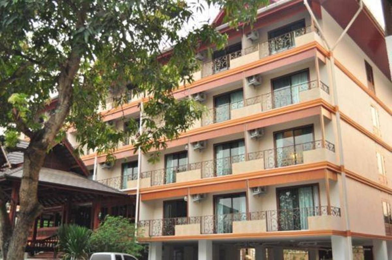 Baankhun Chiang Mai Hotel מראה חיצוני תמונה